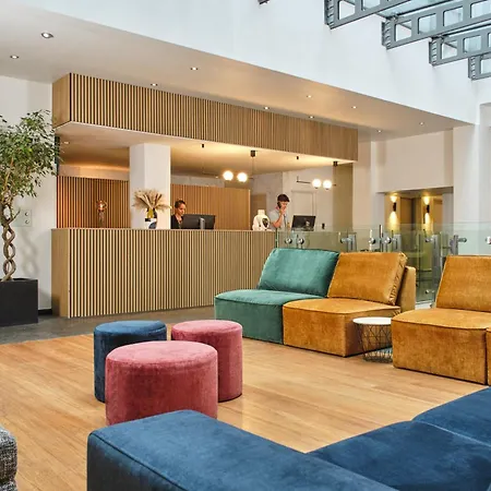 Hotel Aqua By Happyculture-3