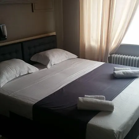 Hotel Prince De Liege-3