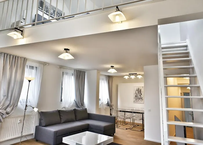 Hotel near College: Apartmentsapart